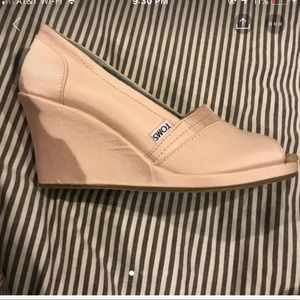 Toms peep toe wedges